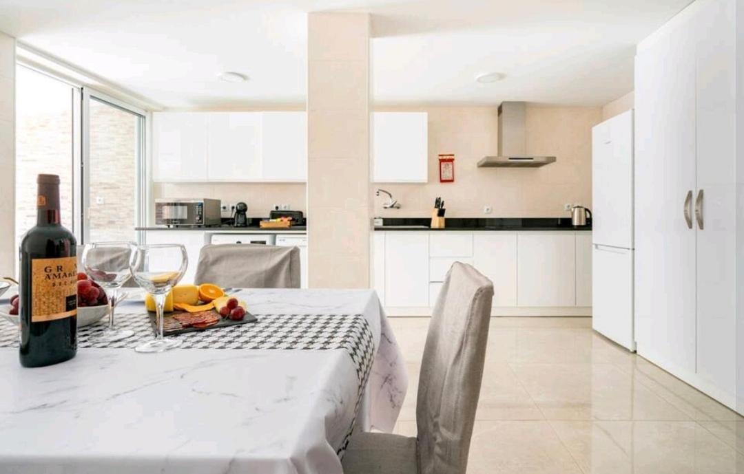 Marina Holiday House Quarteira Dış mekan fotoğraf